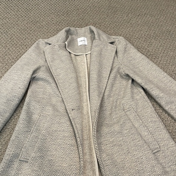 Carly Jean Los Angeles gray herringbone coat. Size M. - Picture 2 of 5